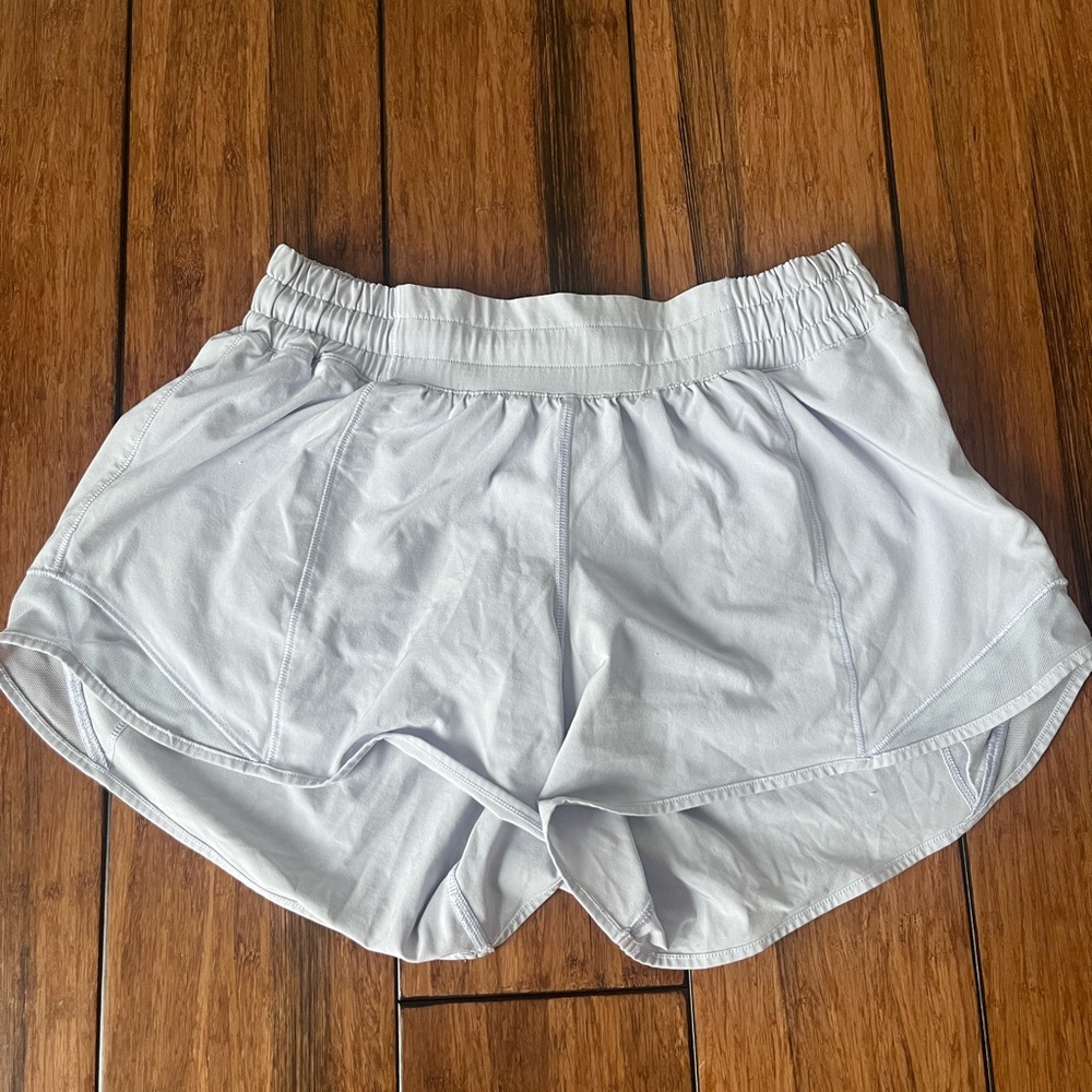 lululemon hottie hot shorts